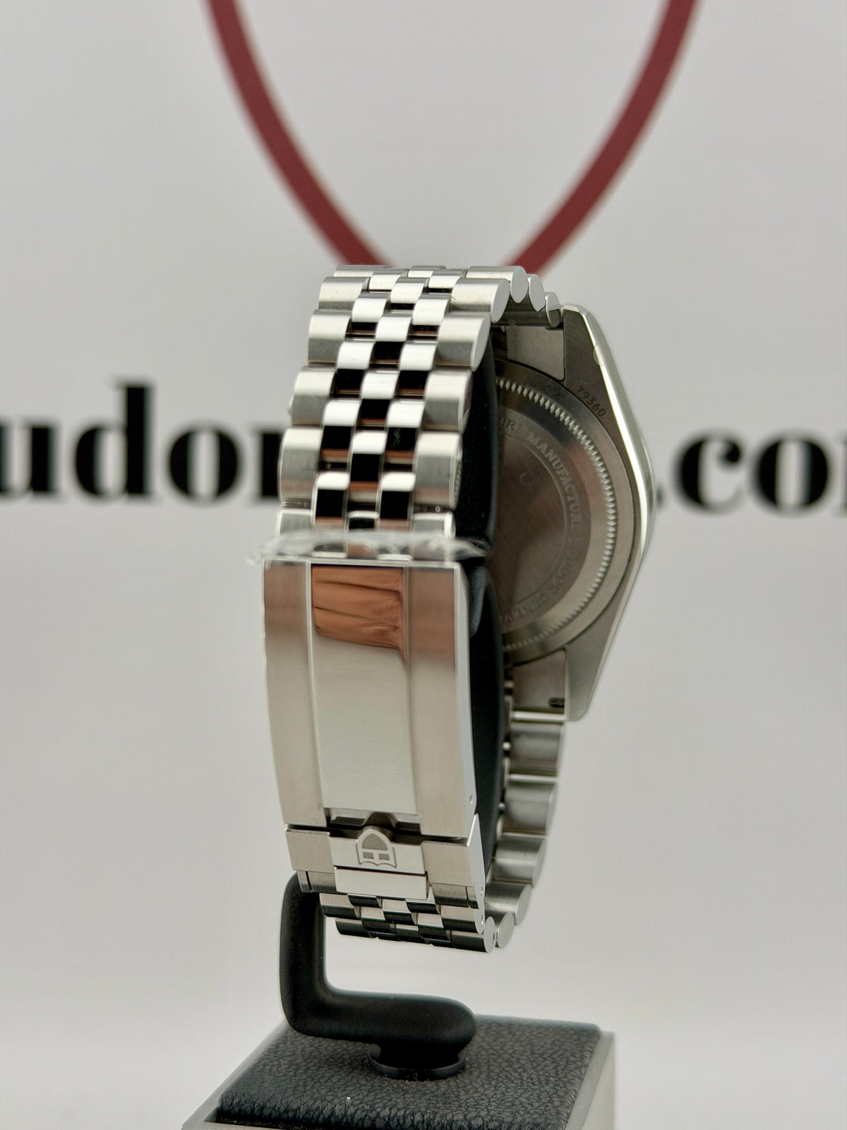 Dec 2025 TUDOR Black Bay Chrono Flamingo + Jubilee 41mm Full Set