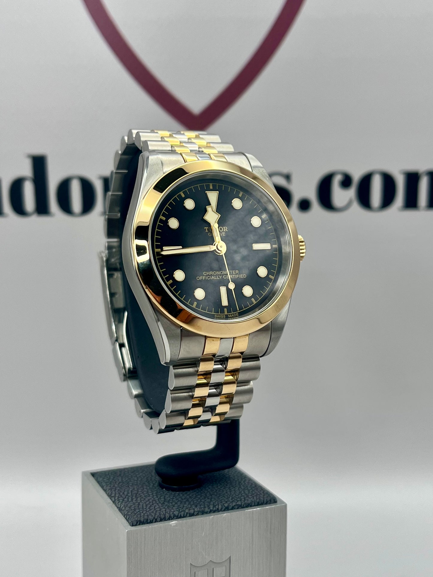 2025TUDOR Black Bay One S&G 79663 39mm Warranty