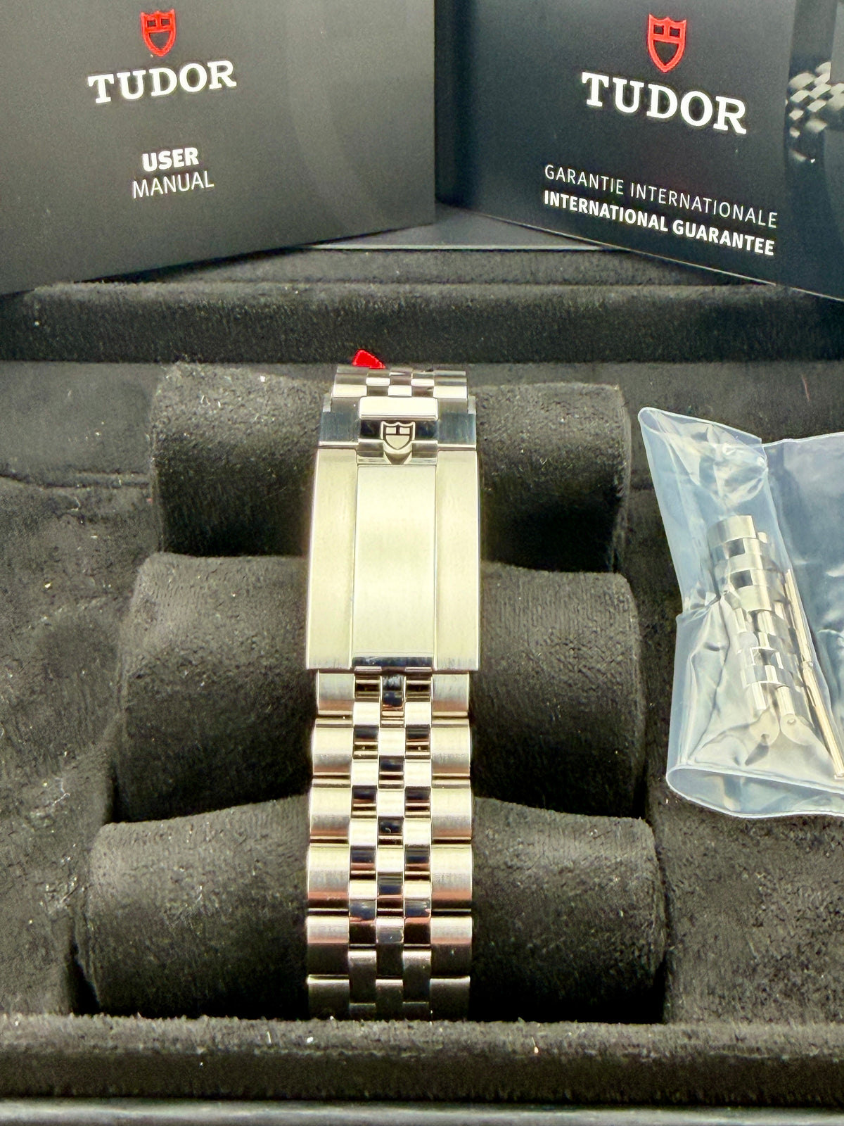 2026 TUDOR Black Bay 54 Lagoon M79000N 37mm Full Set