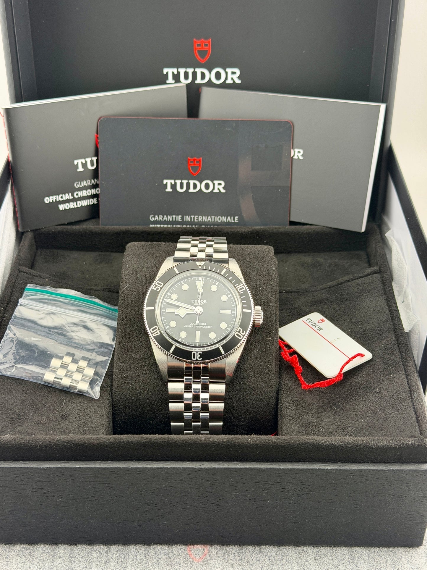 2025 TUDOR Black Bay Mono 41mm METAS M7941A1A0NU Full Set - Lightly worn