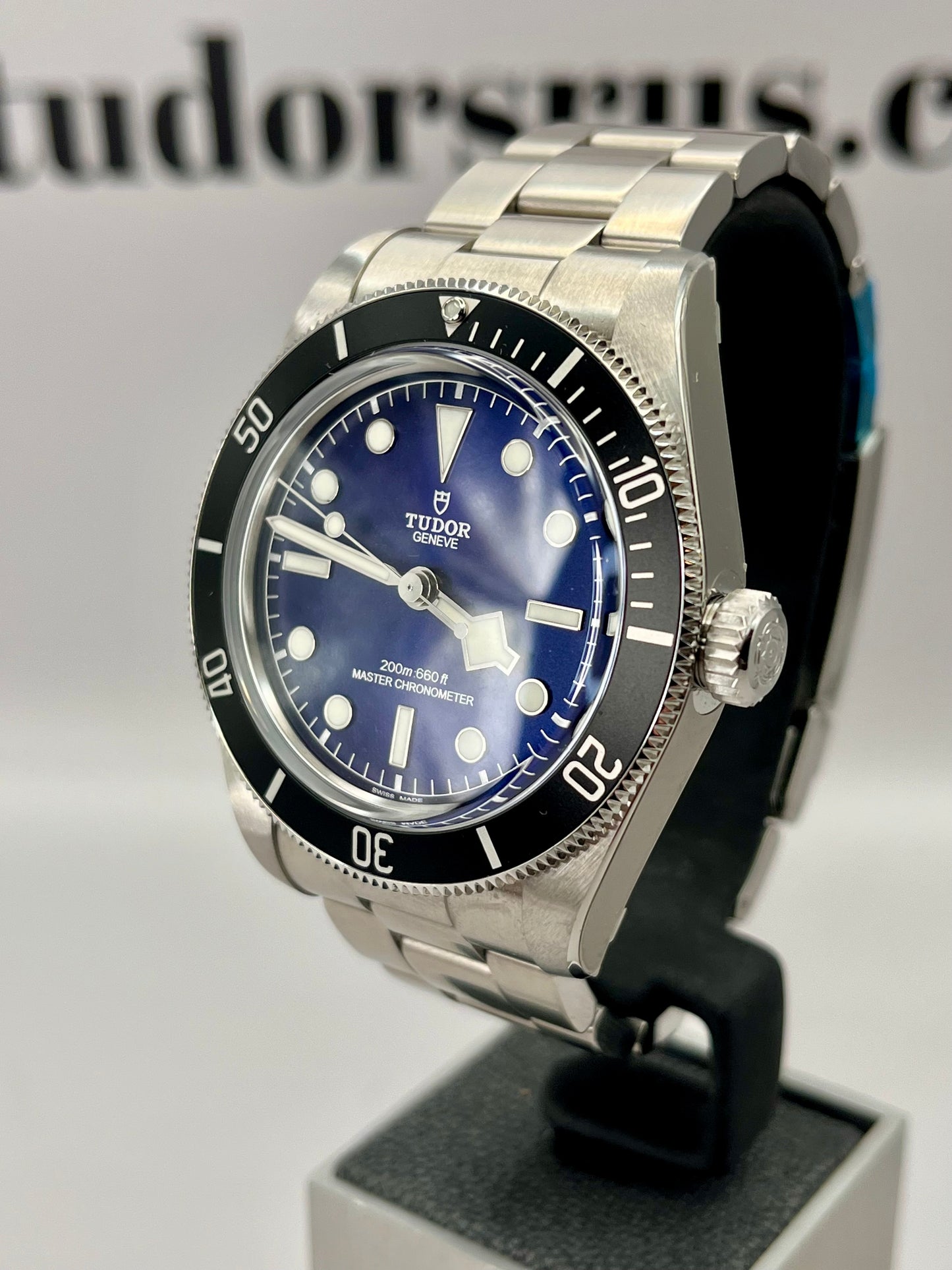 2025 **UNWORN** TUDOR Black Bay 68 - 43mm - M7943A1A0NU