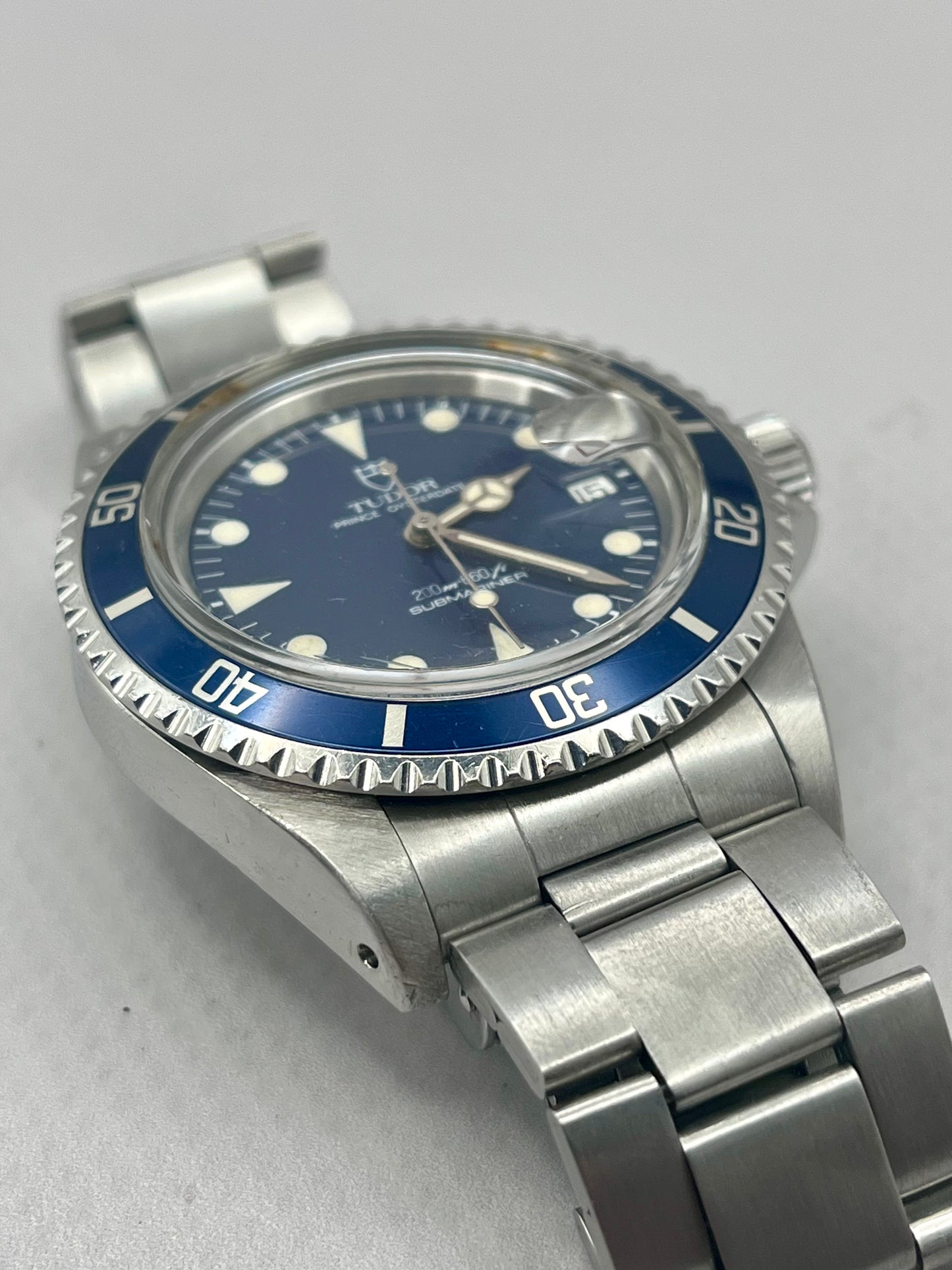 TUDOR Submariner 79090 - 40mm - Rolex Case & Crown - Collectors!