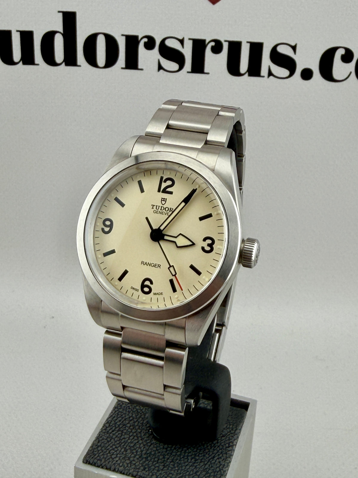 2026 TUDOR Ranger 79930 36mm Dune Dial Full Set Warranty to 2031