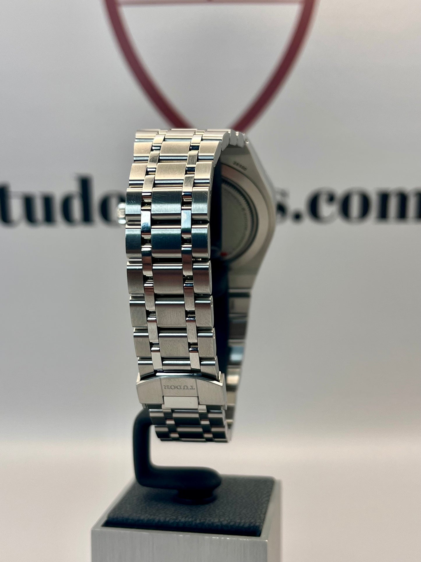 2023 TUDOR Royal 28500 - 38mm - Diamond Markers - Full Set - W'rrnty to Oct 2028