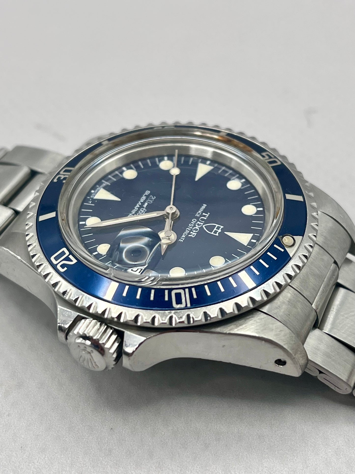 TUDOR Submariner 79090 - 40mm - Rolex Case & Crown - Collectors!
