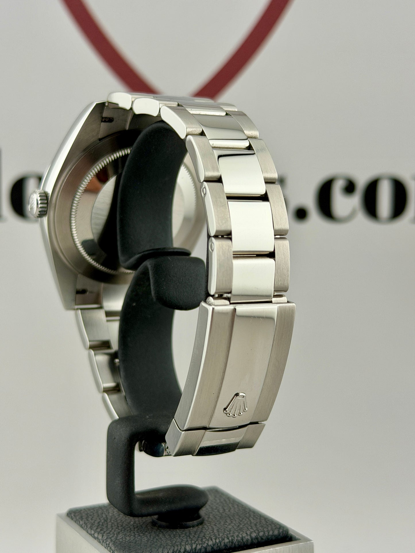 Dec 2025 ROLEX DateJust 41 Mint Dial 126300 41mm Full Set