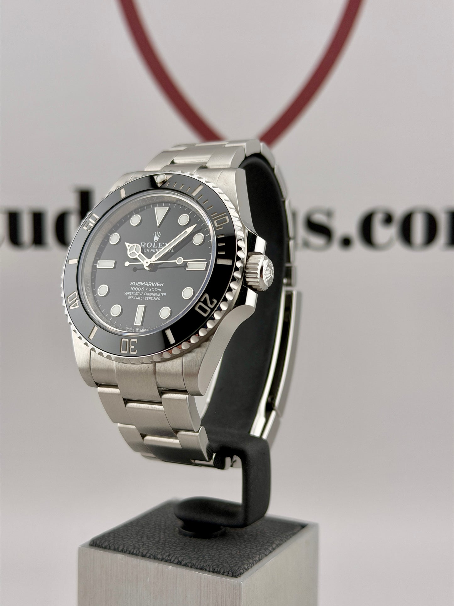 2022 ROLEX Submariner No Date 124060 40mm Full Set