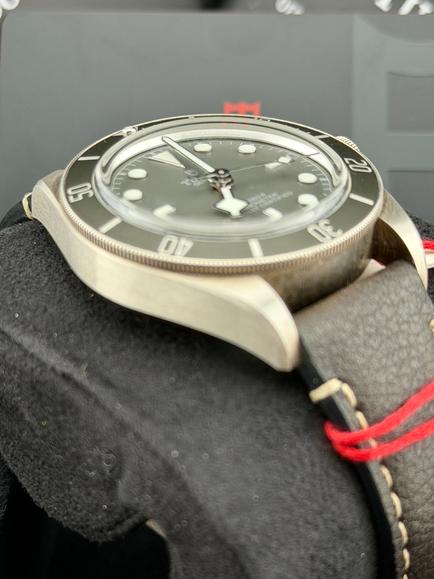 2025 TUDOR Black Bay 79010SG 39mm 925AG Full Set Warranty to 2030