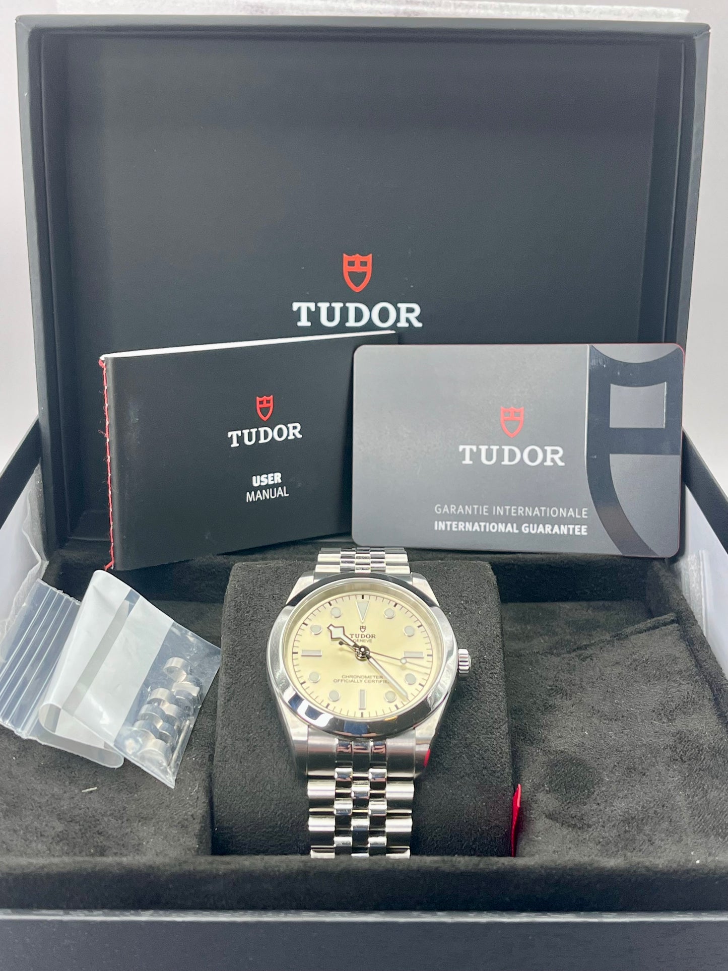 2024 TUDOR Black Bay One - 39mm - M79660 - Immaculate