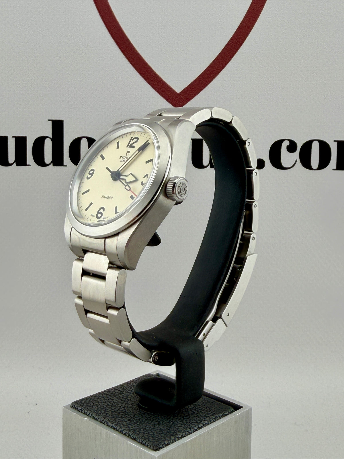 2026 TUDOR Ranger 79930 36mm Dune Dial Full Set Warranty to 2031