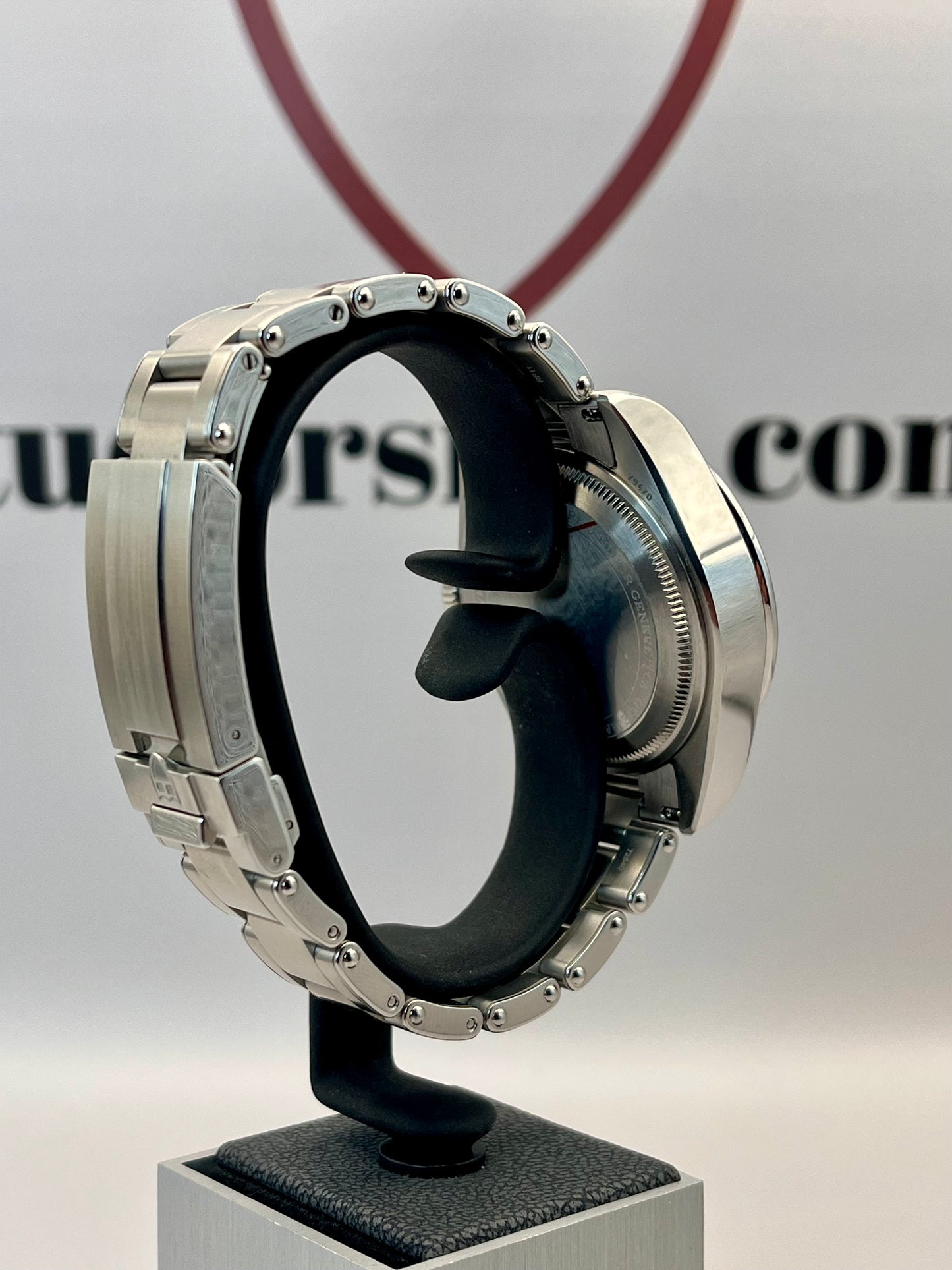 2025 TUDOR Black Bay Pro Opaline - 79470 - 39mm - Full Set - Warrnty to Apr 2030