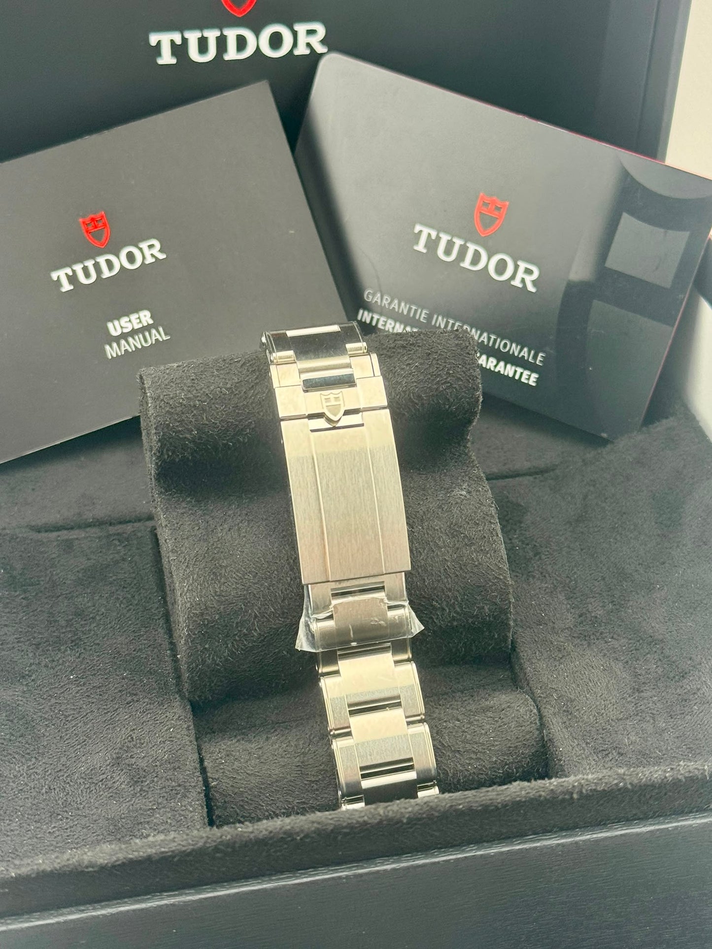 UNWORN 2026 TUDOR Black Bay Chrono Panda + T-Fit Clasp 41mm
