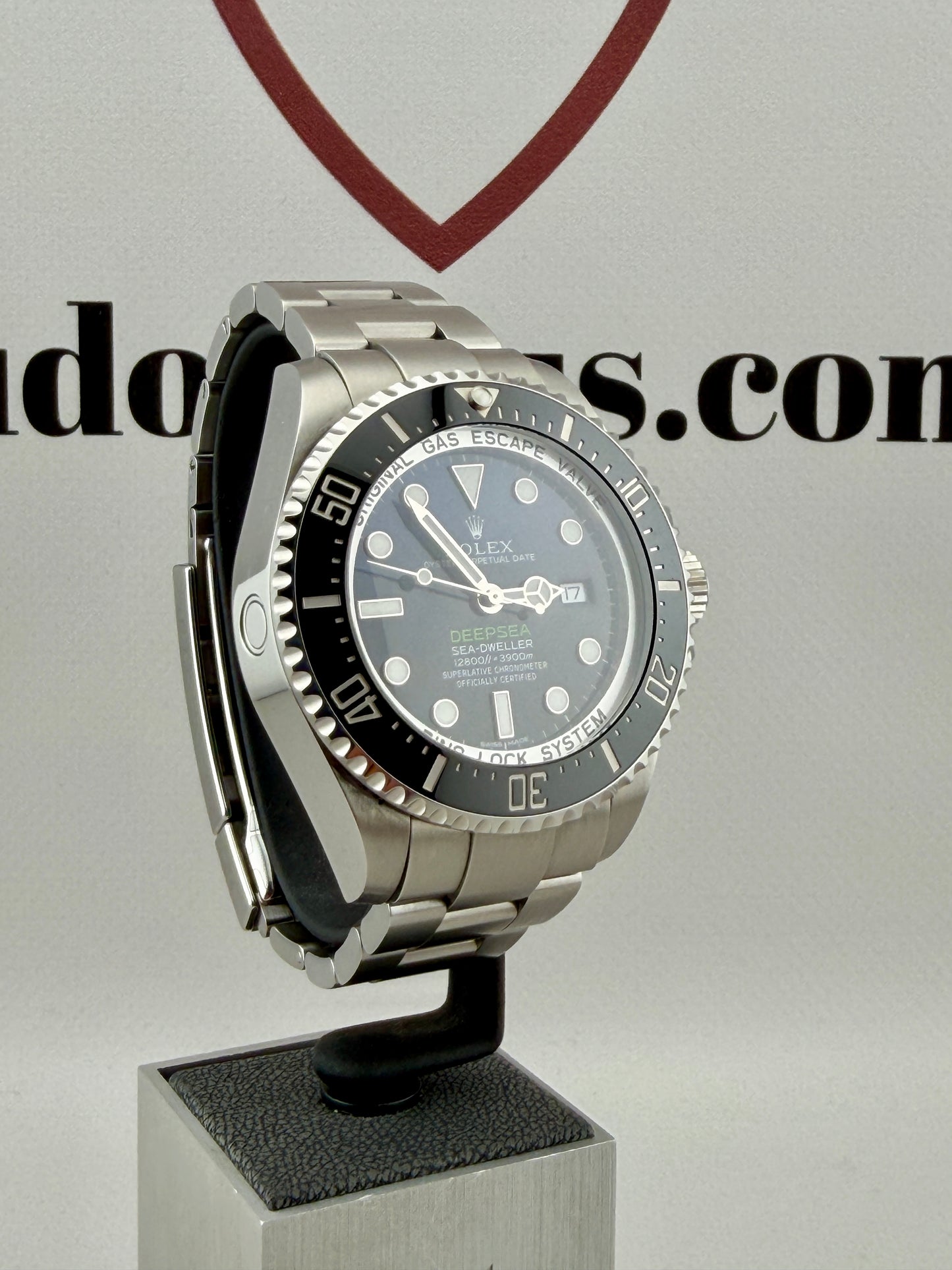 ROLEX SD DeepSea James Cameron 116660 44mm Superb Condition