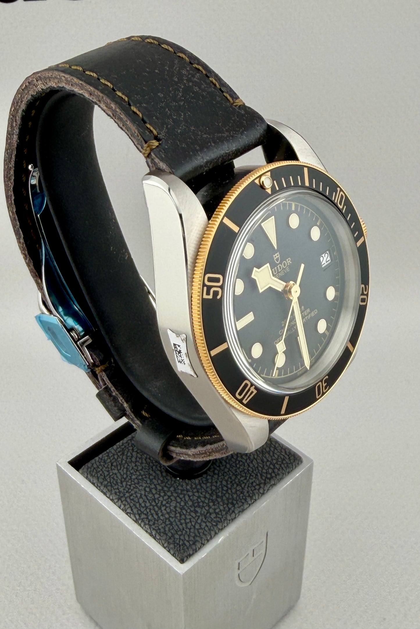 *UNWORN* 2025 TUDOR Black Bay Steel & Gold 41mm 79733N Full Set