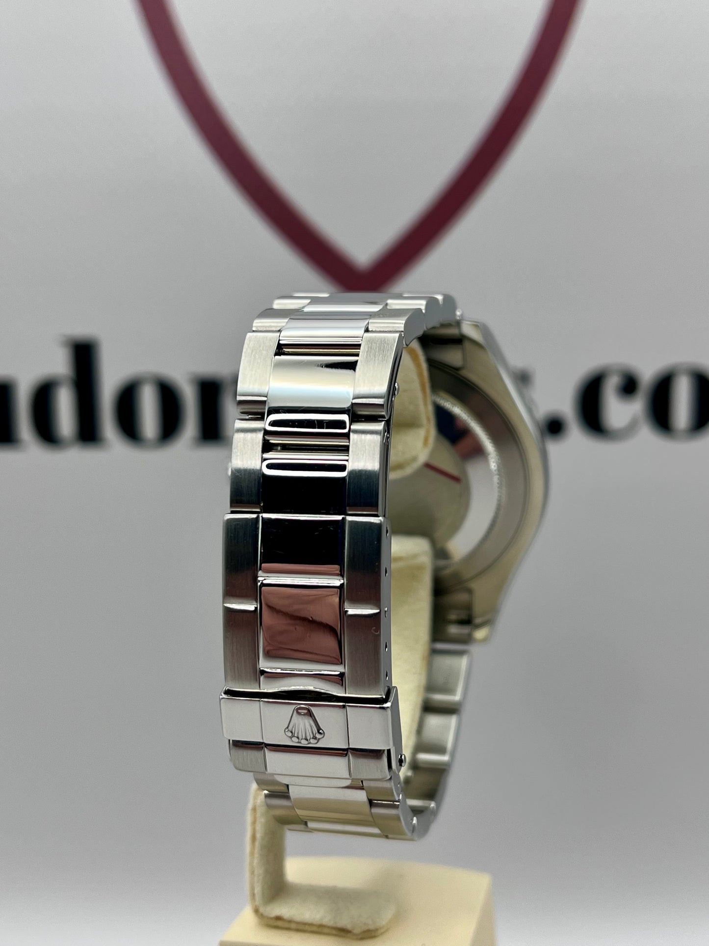 ROLEX Yacht Master 40mm ref 16622 - MINT & Serviced
