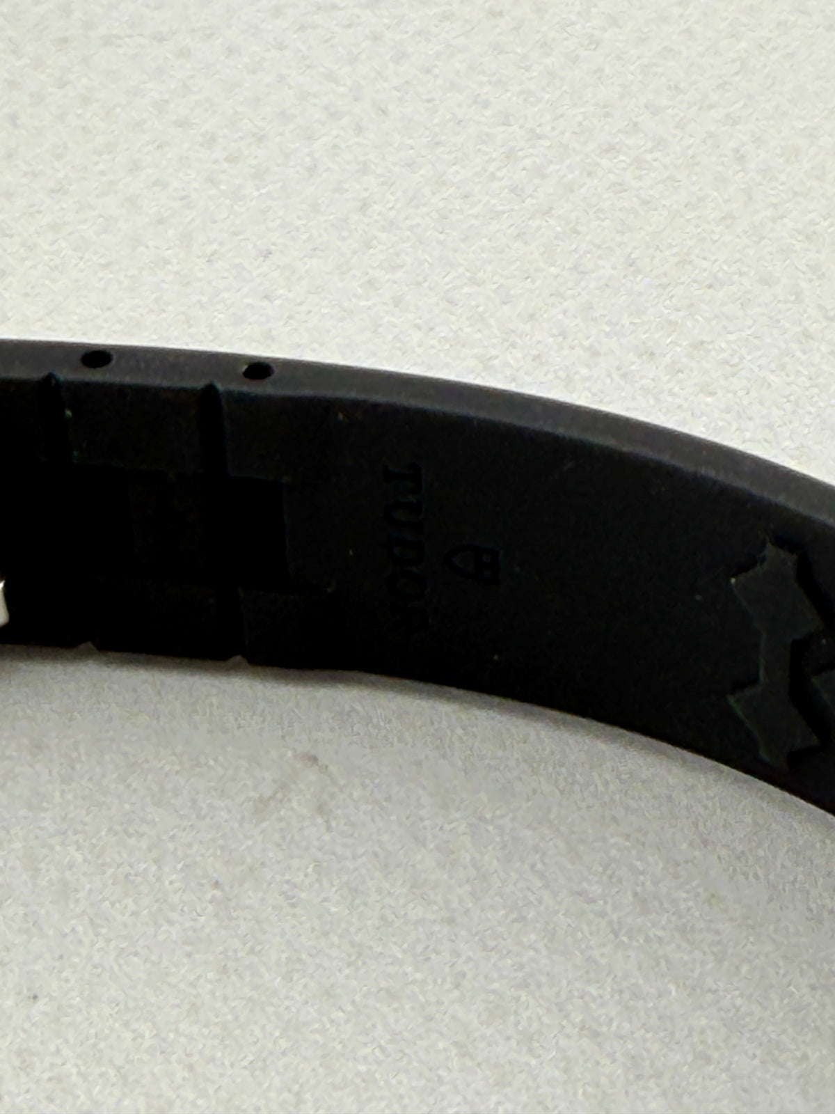 OEM Tudor 20mm Black Rubber Strap & OEM T Fit Clasp + End links