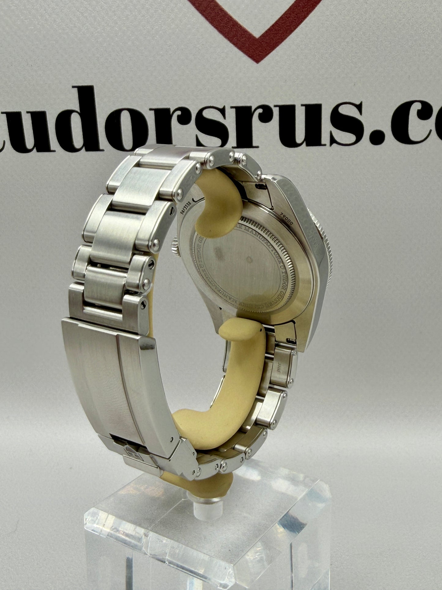 2025 TUDOR Black Bay 54 M79000 37mm Full Set Immaculate Full Set