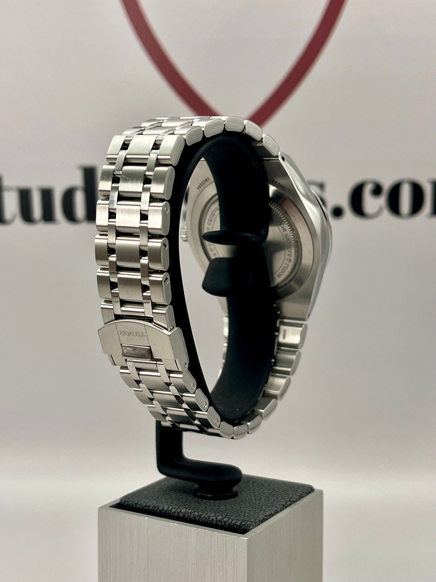 2025 TUDOR Royal 28500 - 38mm - Full Set - Warranty