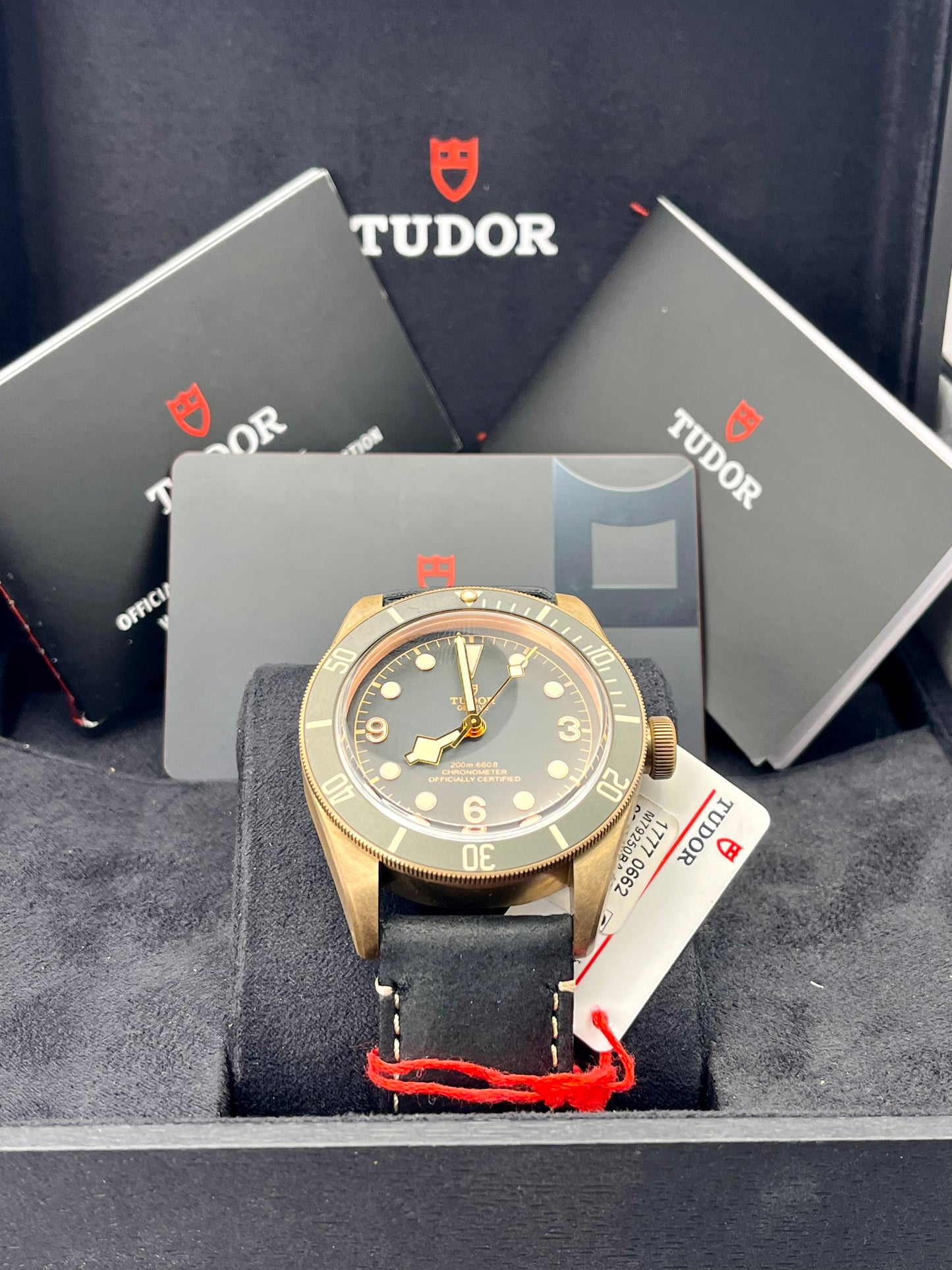 2023 TUDOR Black Bay Bronze - 79250BA - 43mm - Full Set