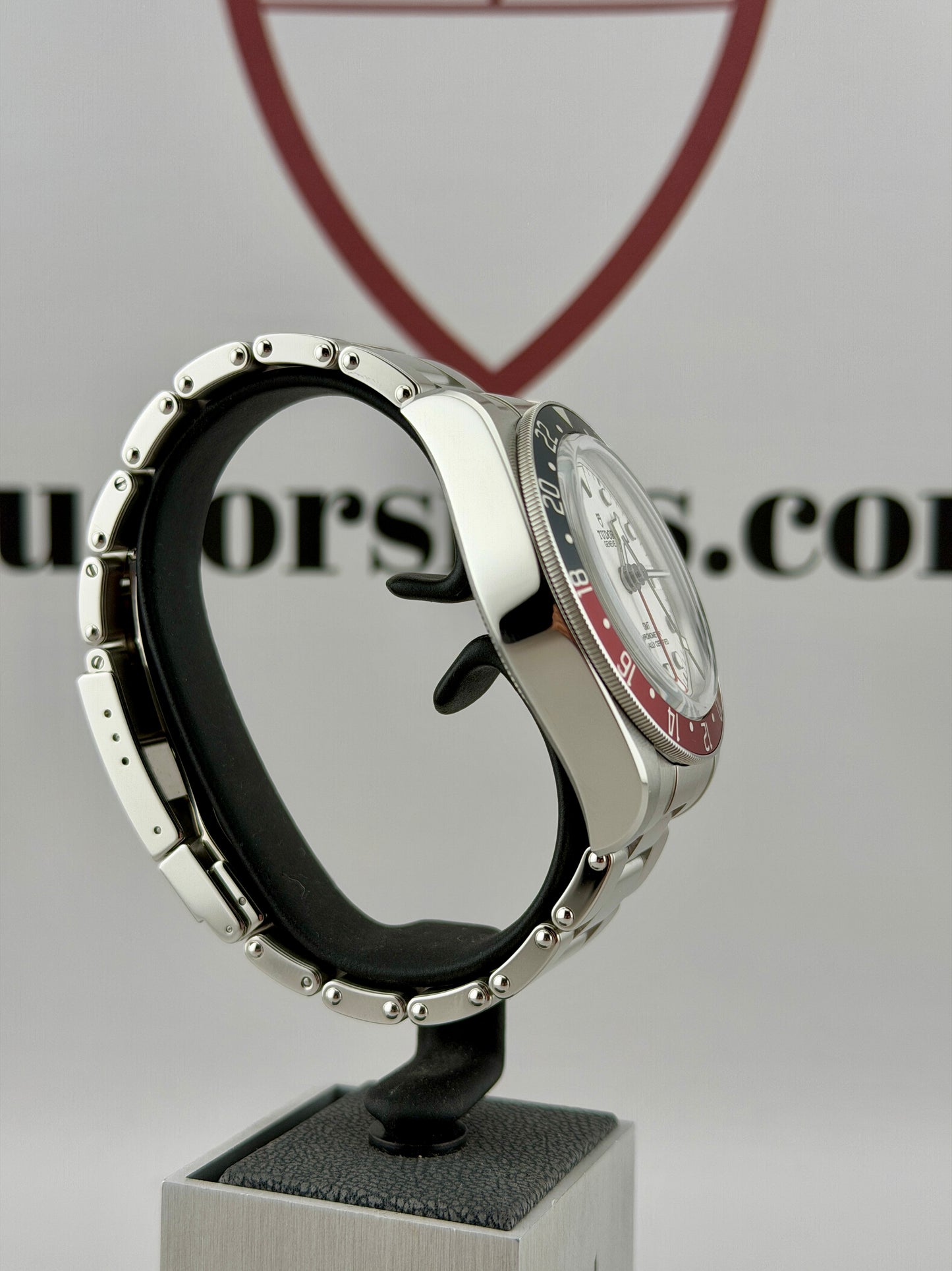 New/Unworn 2026 TUDOR Black Bay GMT Pepsi Polar 41mm 79830RB