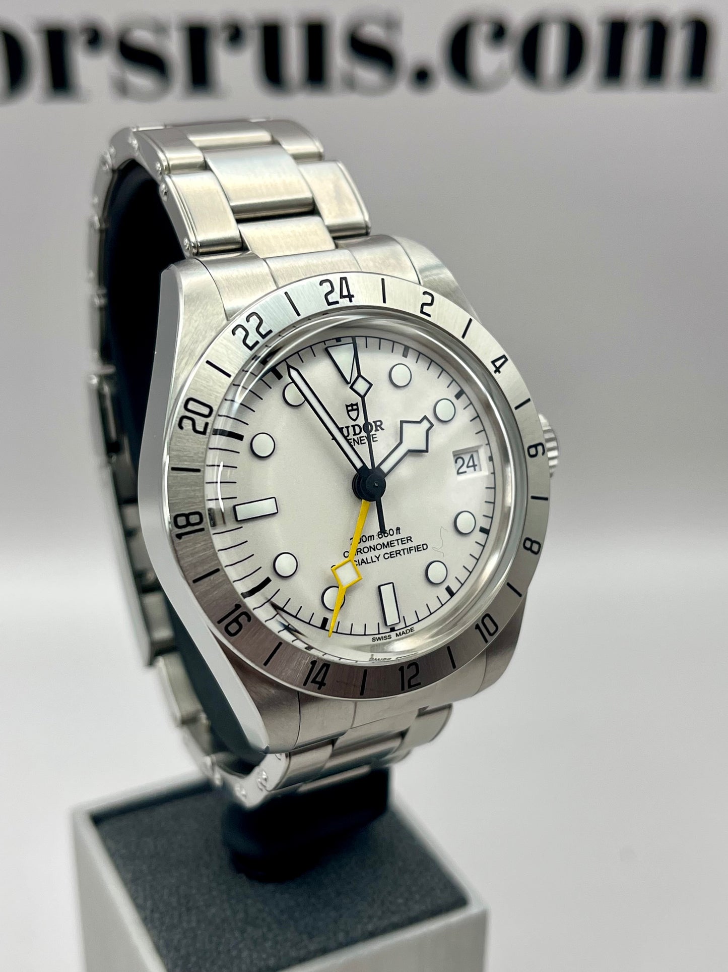2025 TUDOR Black Bay Pro Opaline GMT 79470 39mm Warranty
