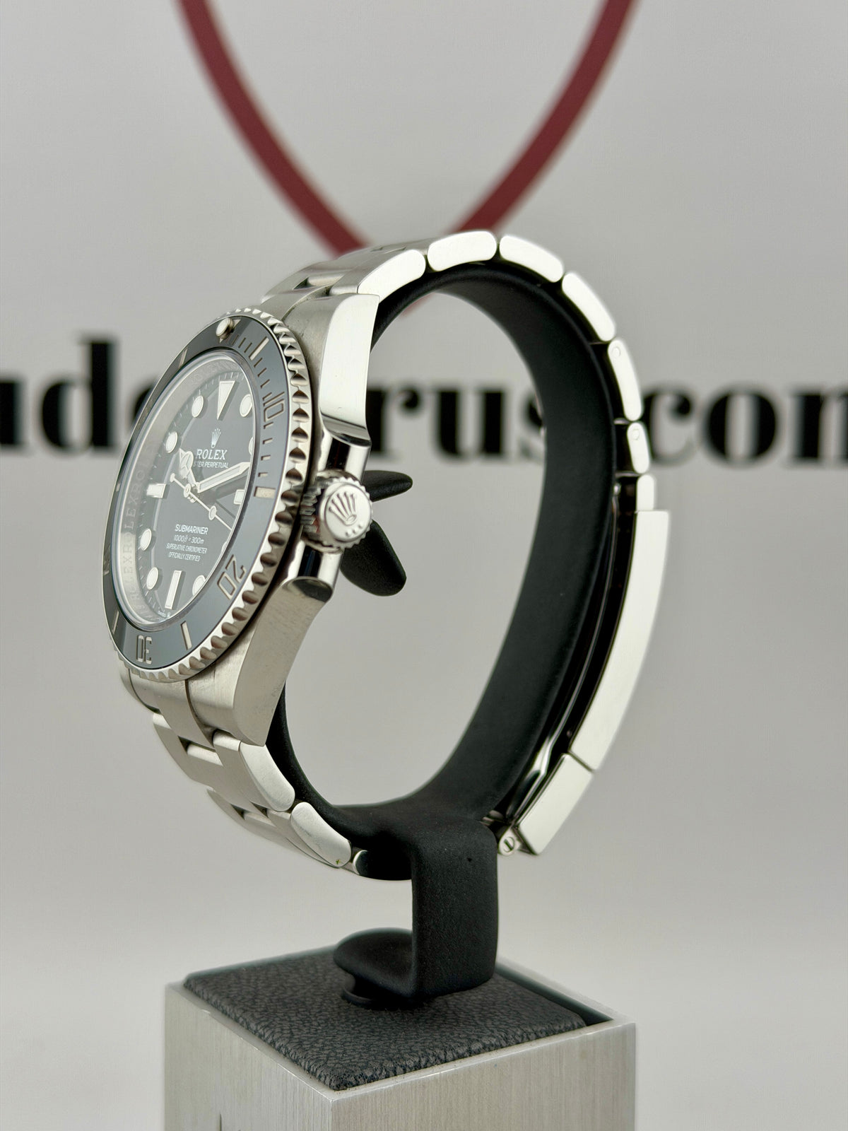 2022 ROLEX Submariner No Date 124060 41mm Full Set