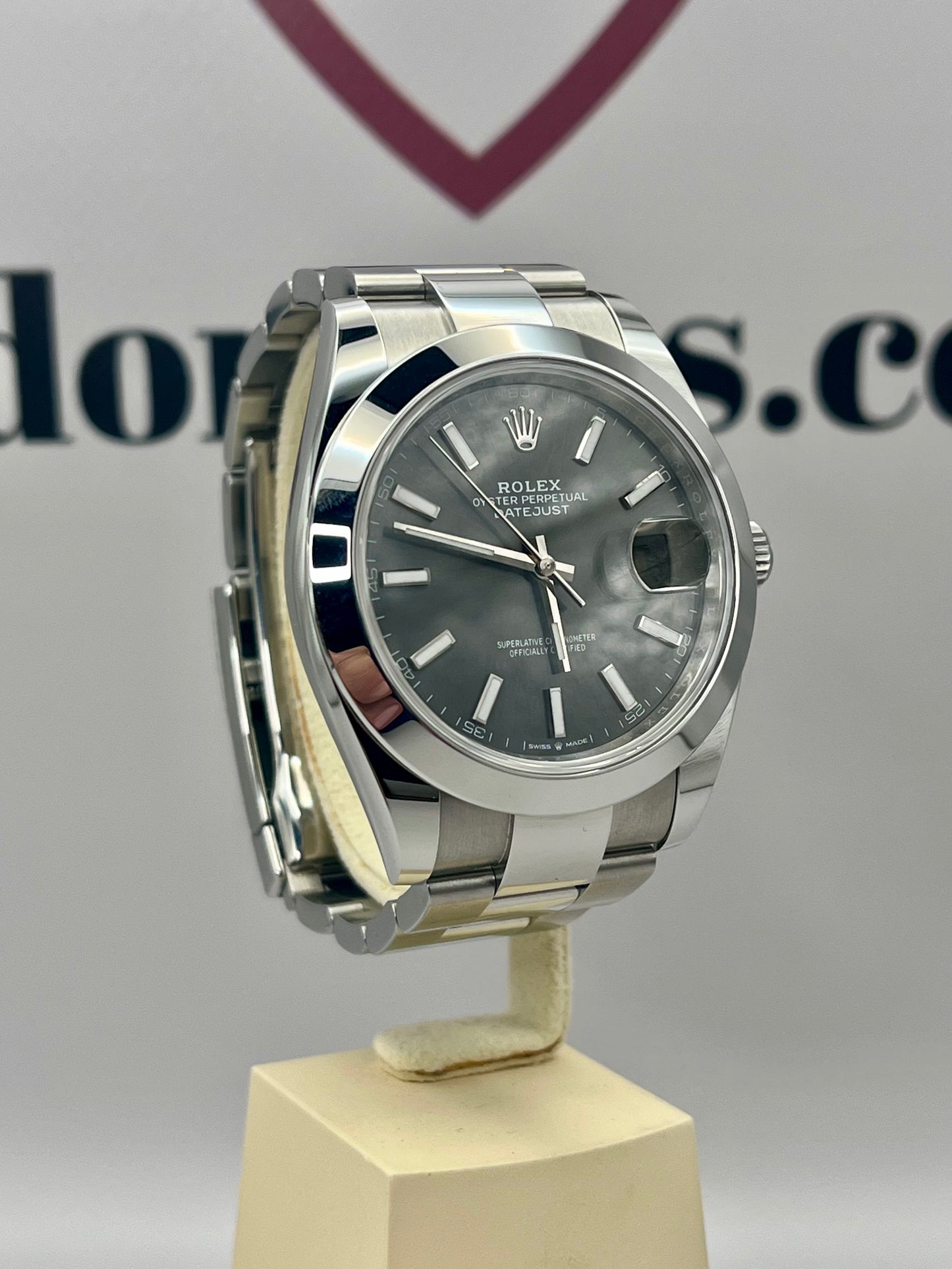 DEC 2025 ROLEX Datejust 41mm 126300 Rhodium Dial Full Set