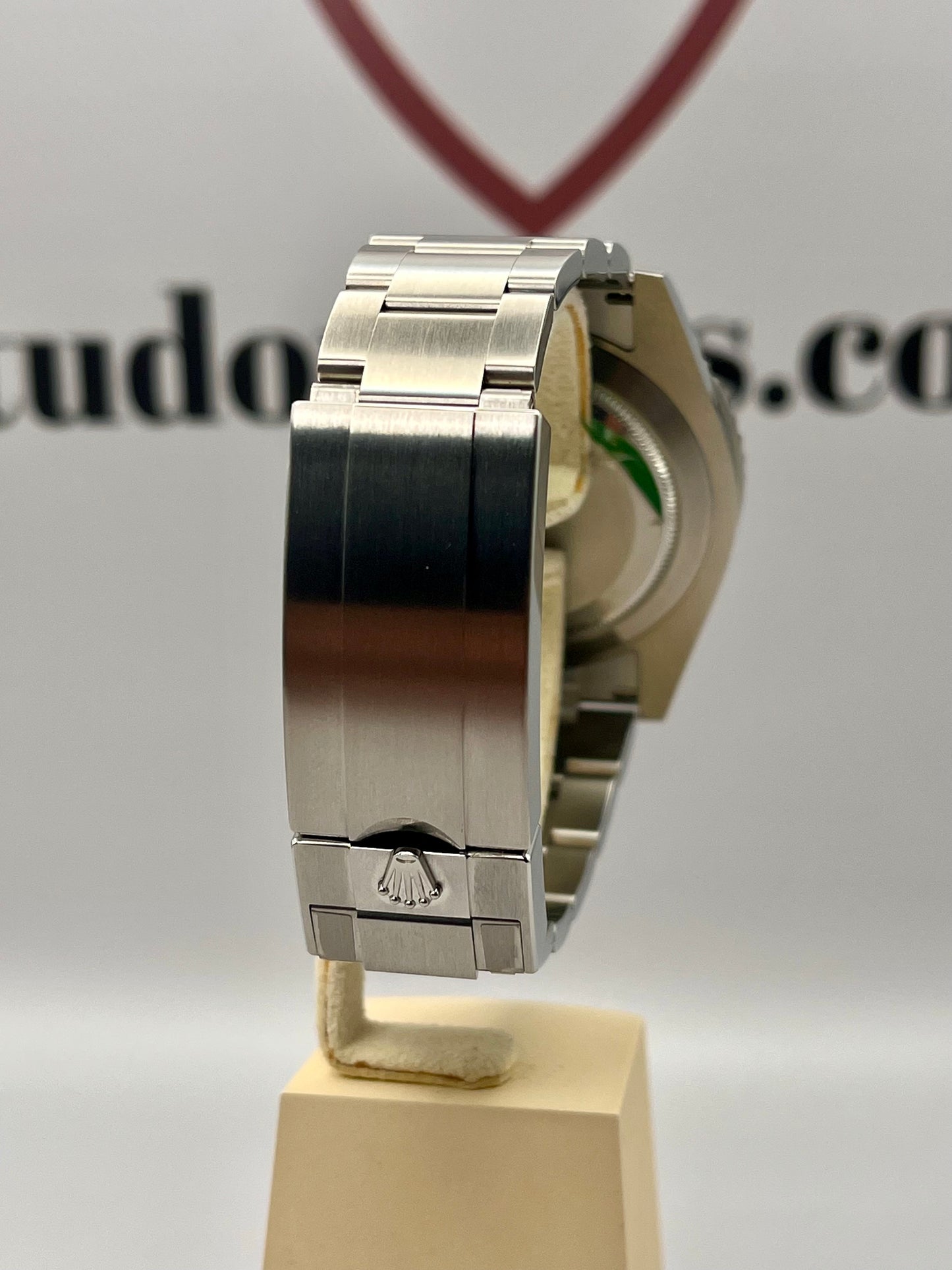 2025 **BRAND NEW** ROLEX Submariner - 124060 - 40 mm - Full Set