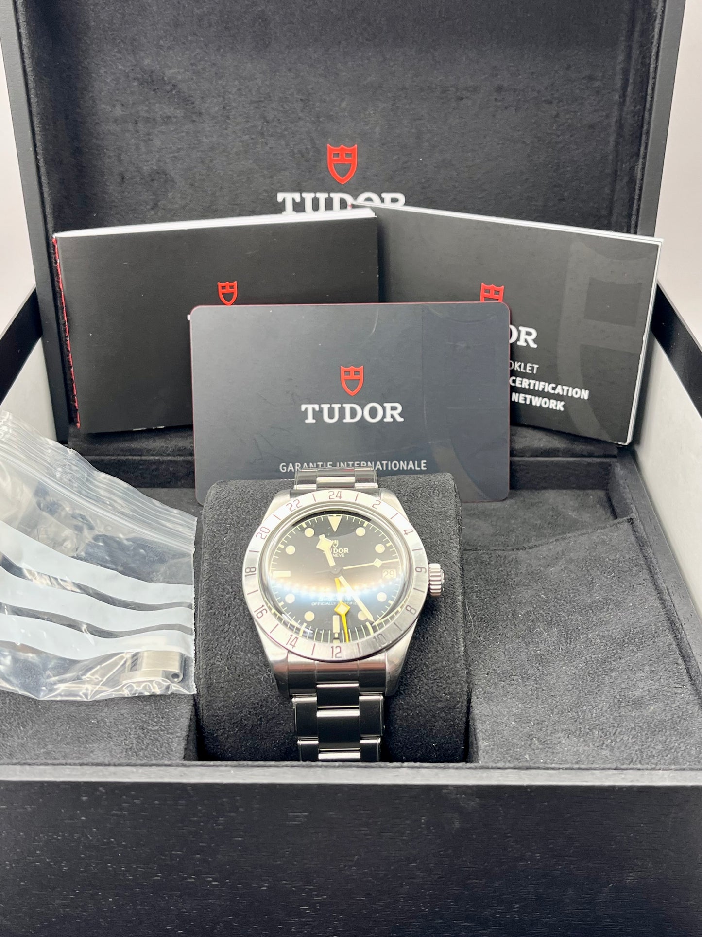 2022 TUDOR Black Bay Pro GMT - 79470 - 39mm - Warranty