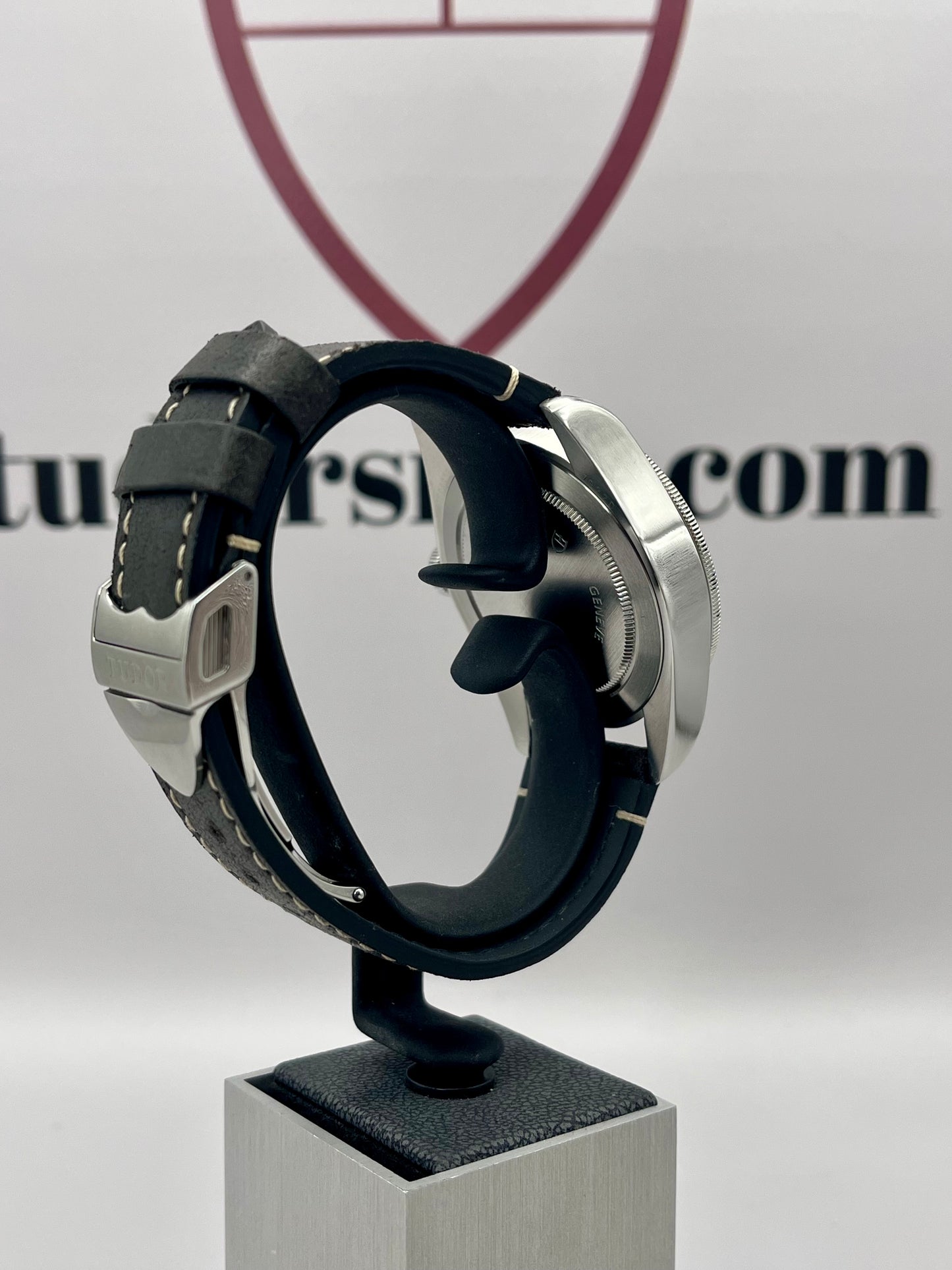 TUDOR Black Bay 79220R 'Smiley' - 41mm - Watch only & priced accordingly