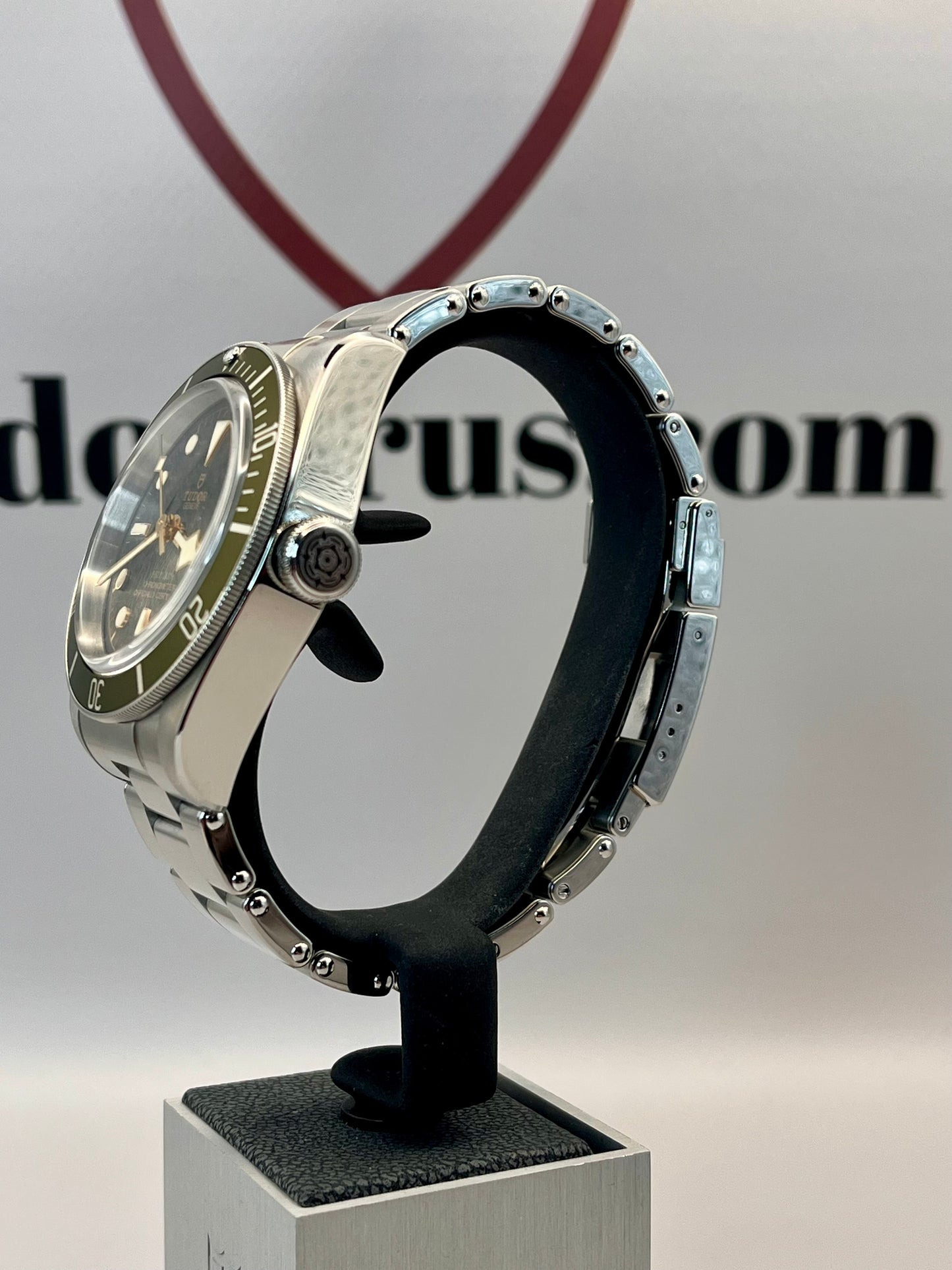 2021 TUDOR Black Bay 79230G 'Harrods' Edition - 41mm - Full Set