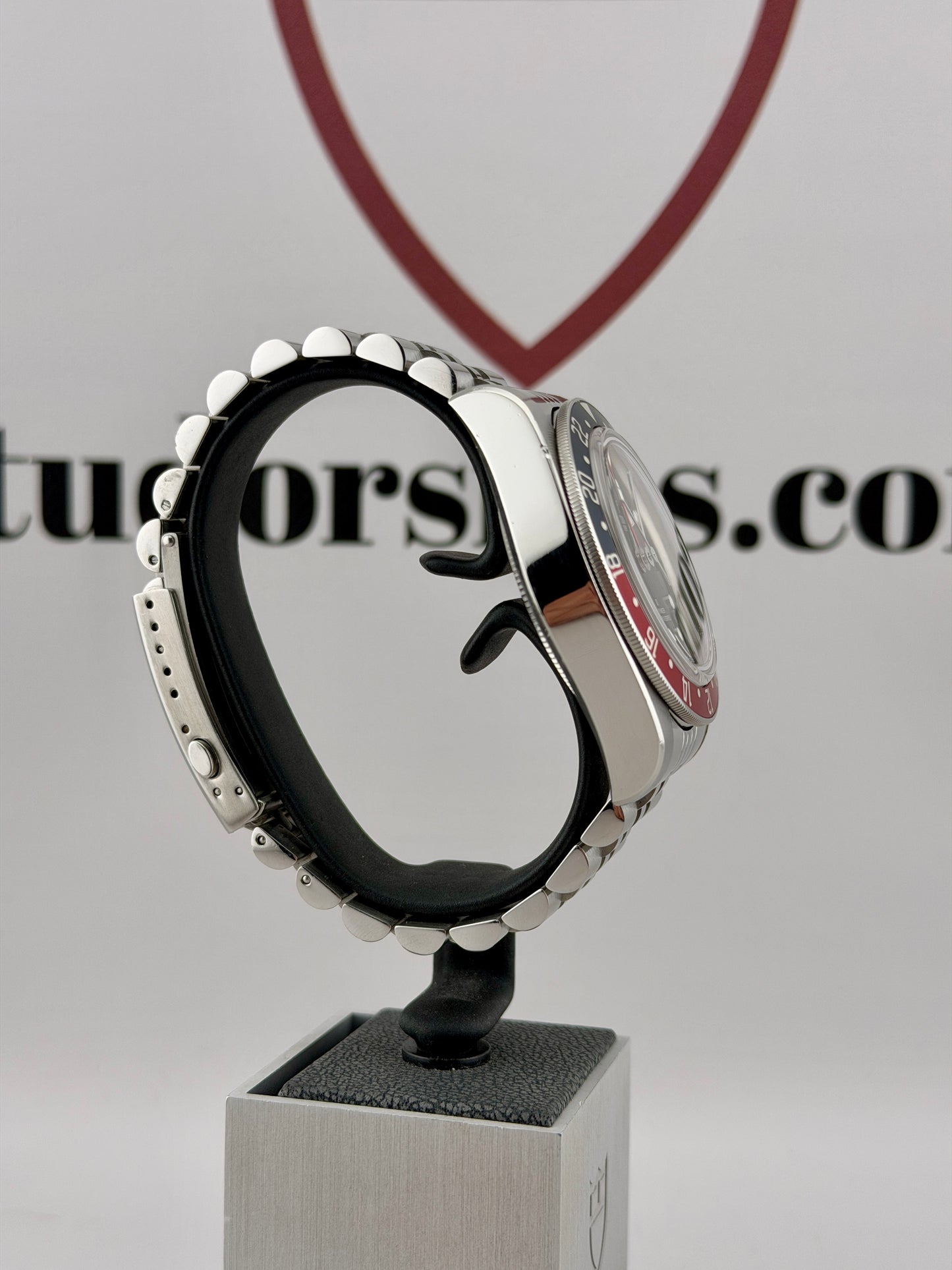 TUDOR Black Bay Pepsi GMT 41mm 79830RB Full Set + Uncle Strap