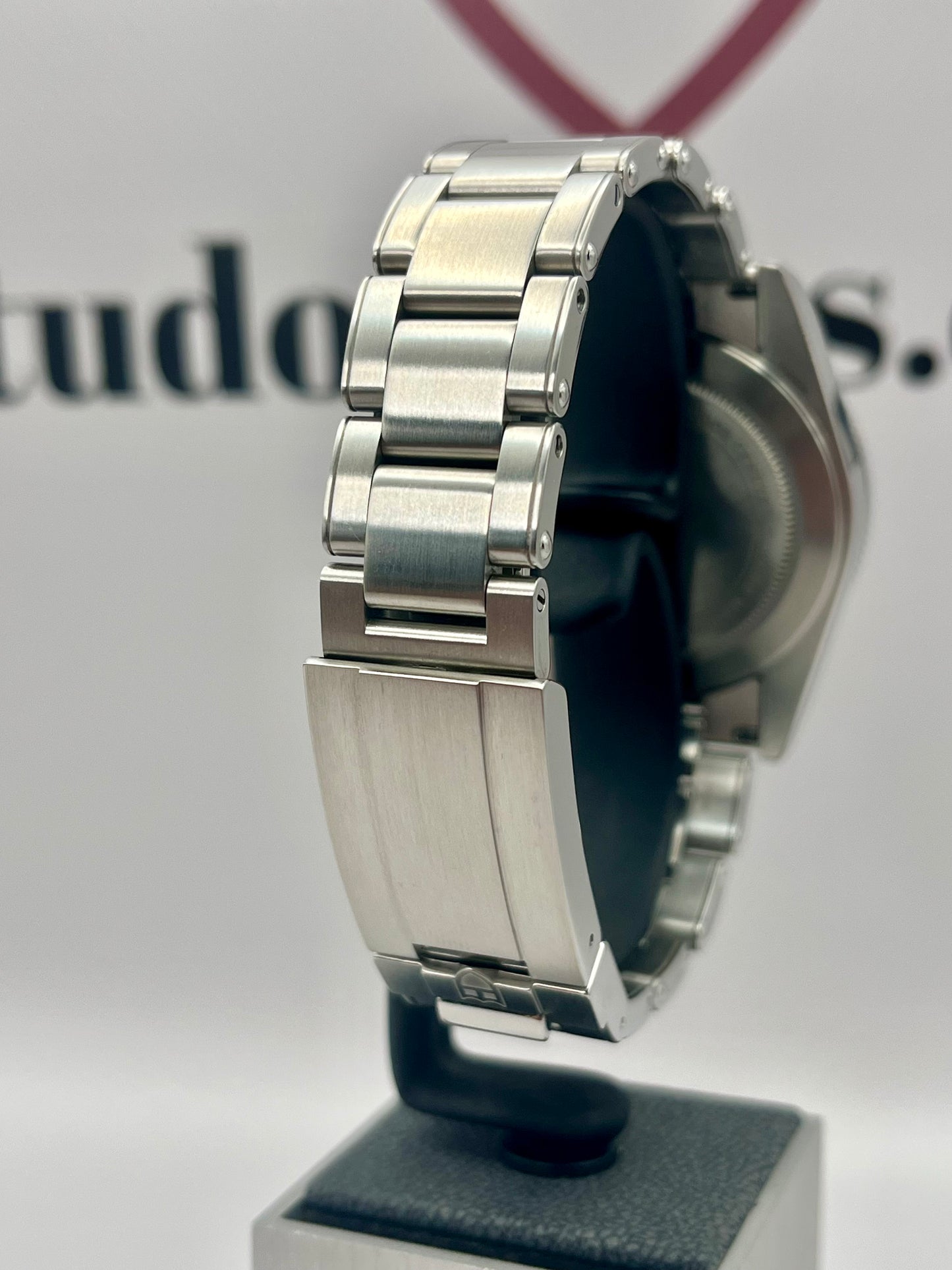 2024 TUDOR Black Bay 54 - M79000 - 37mm - Immaculate