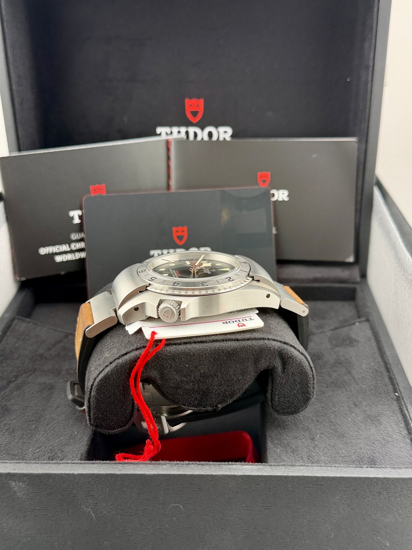 2022 TUDOR P01 42mm 70150 Full Set + Warranty