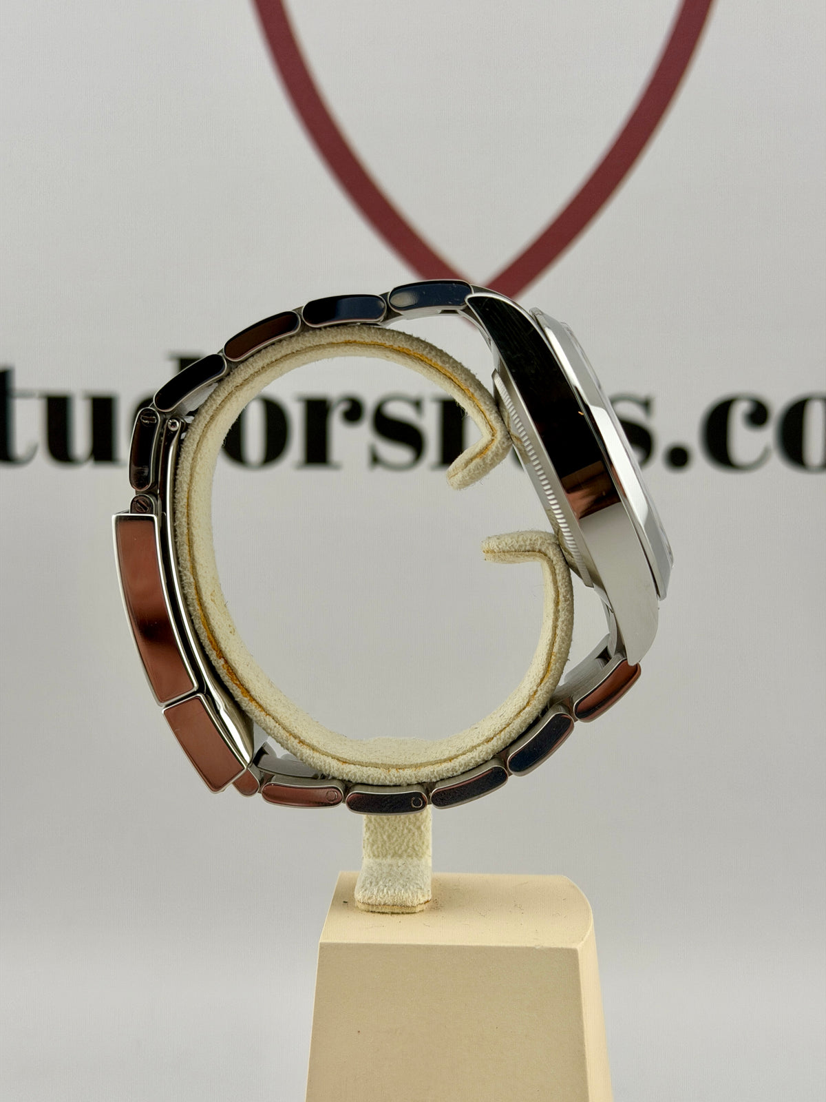 2023 ROLEX AirKing 126900 40mm Full Set Warranty to 2028