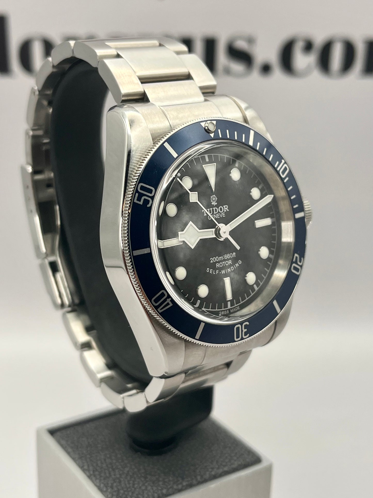 2015 TUDOR Black Bay 79220B 'Smiley ' - 41mm - Full Set - Beautiful Condition