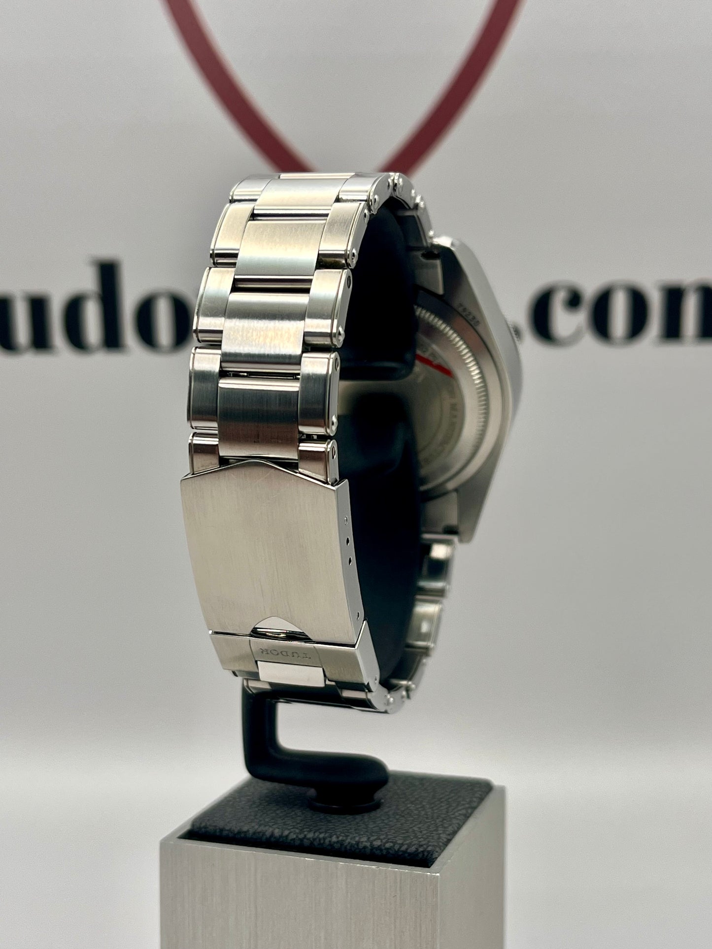 2022 TUDOR Black Bay 79230G 'Harrods' Edition - 41mm - Full Set