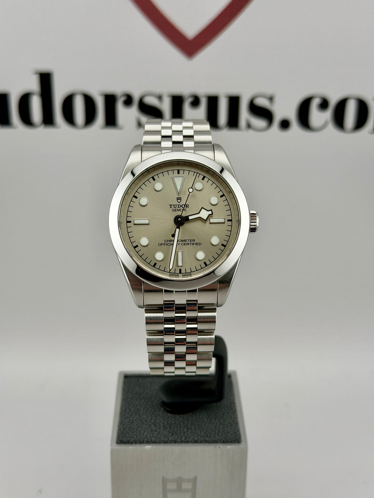 2023 TUDOR Black Bay One 36mm Champagne Dial M79640 Full Set Warranty