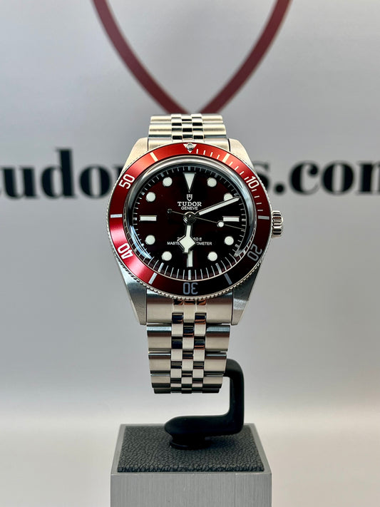 Jun 2025 TUDOR Black Bay 58 Burgundy - 7939A1A0RU - 39mm - Full Set