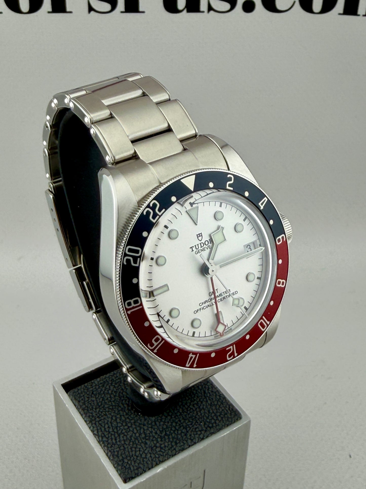 New/Unworn 2026 TUDOR Black Bay GMT Pepsi Polar 41mm 79830RB