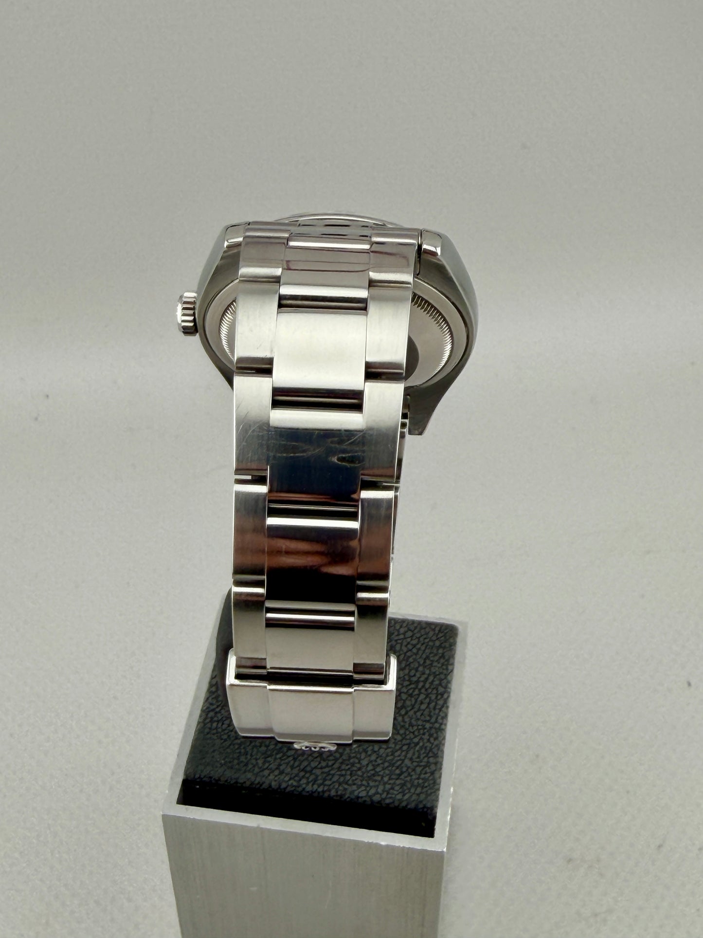 ROLEX DateJust 36 116200 36mm Roulette Date Full Set & Serviced