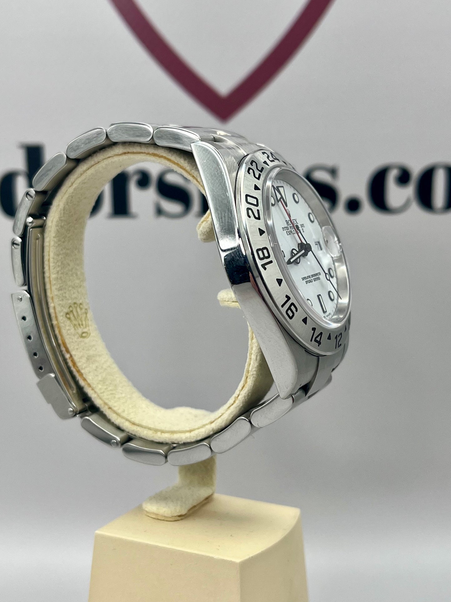 ROLEX Explorer II GMT 40mm 16570 Polar Serviced by Rolex