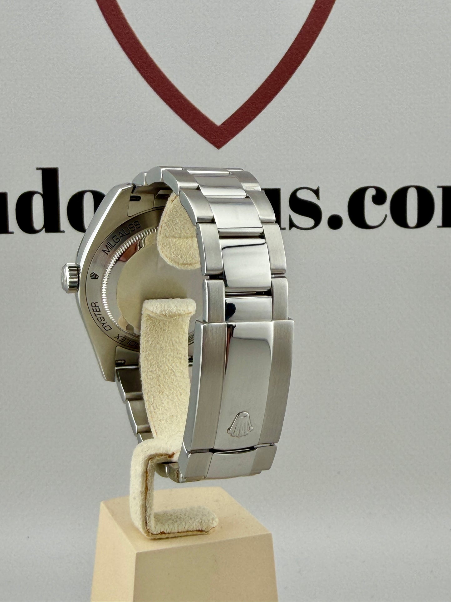 ROLEX Milgauss 116400 Black Dial 40mm Superb Condition