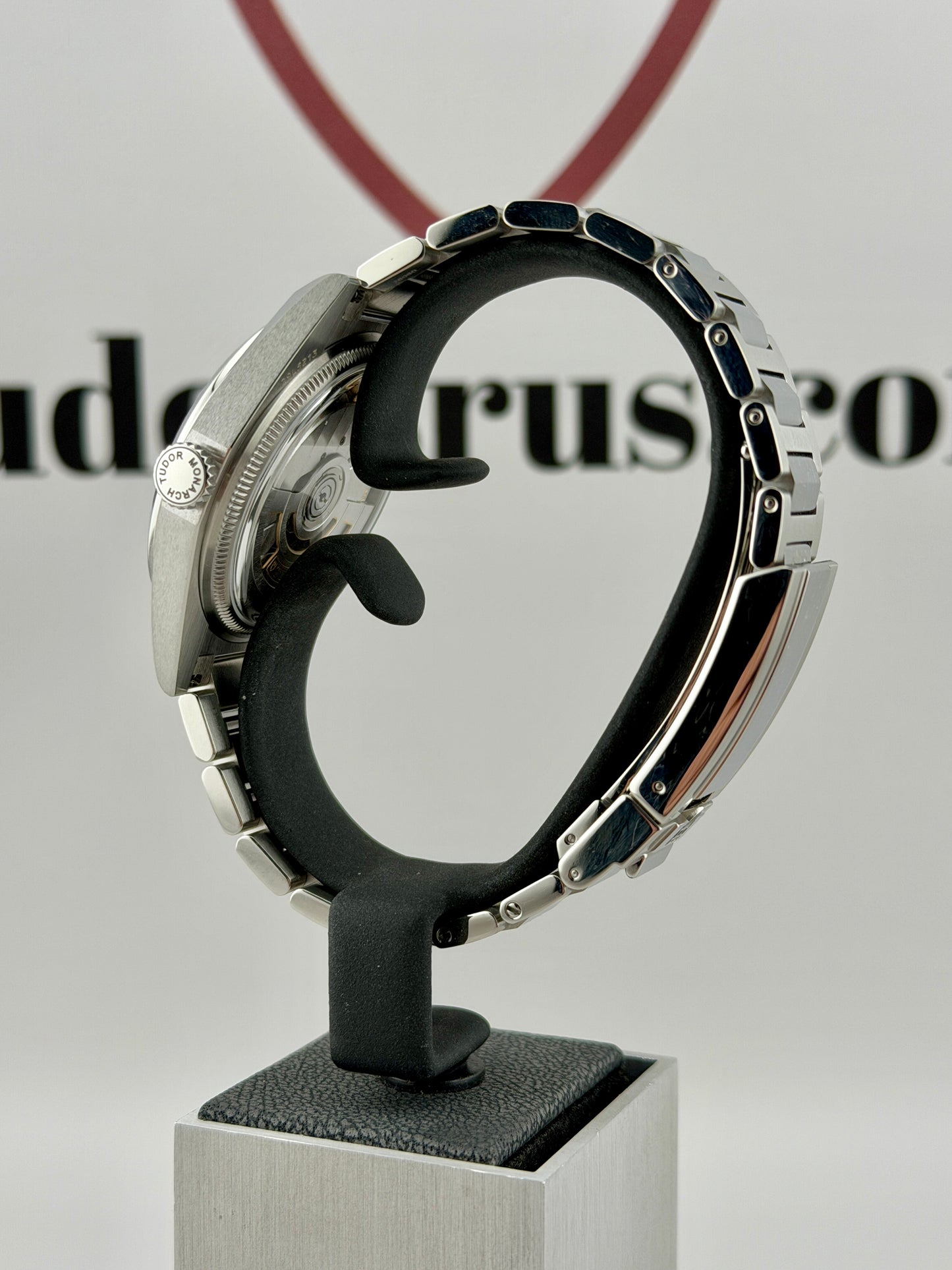 2026 TUDOR Monarch M2639W1A0U 39mm Full Set Warranty