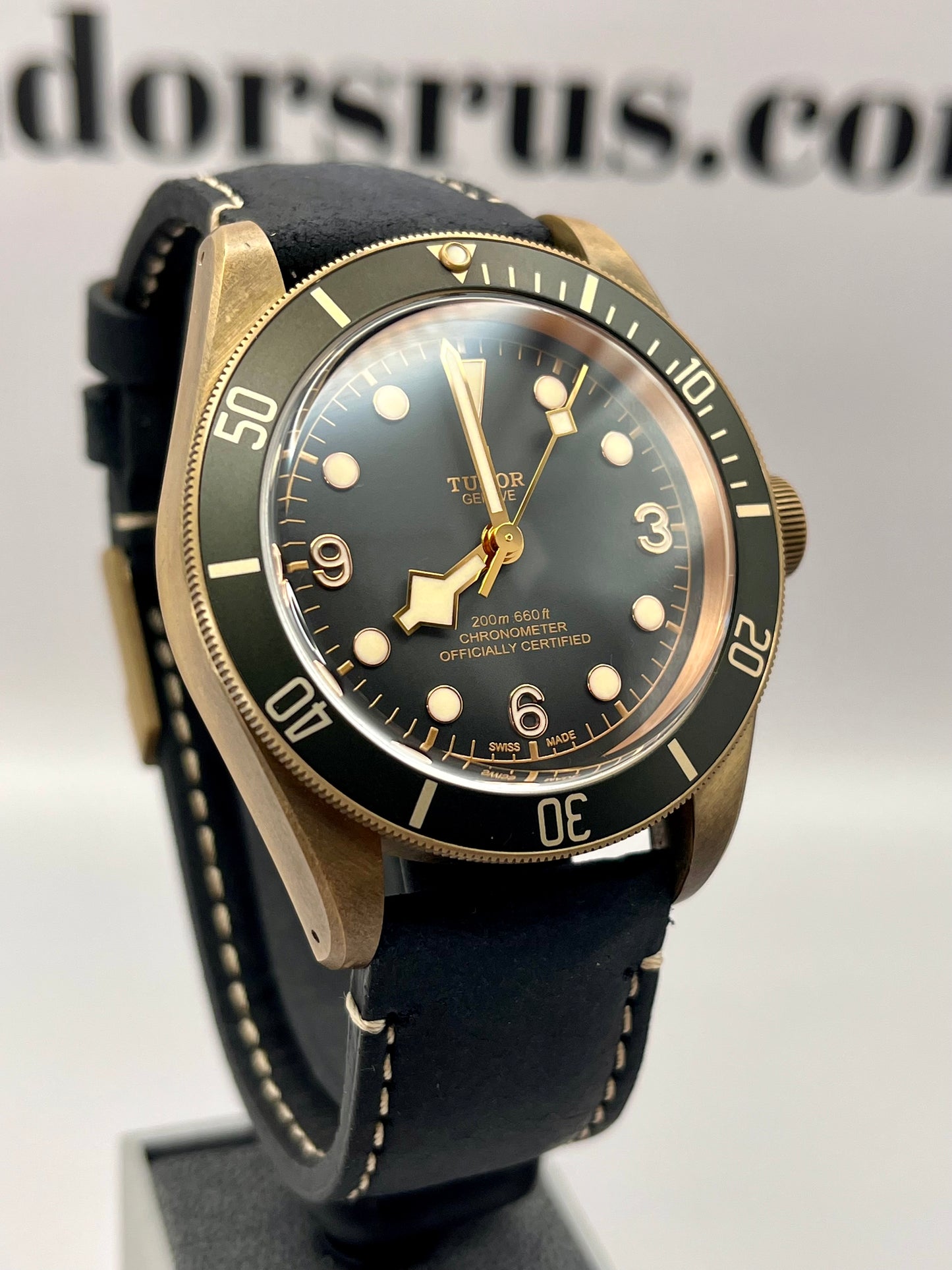 2023 TUDOR Black Bay Bronze - 79250BA - 43mm - Full Set