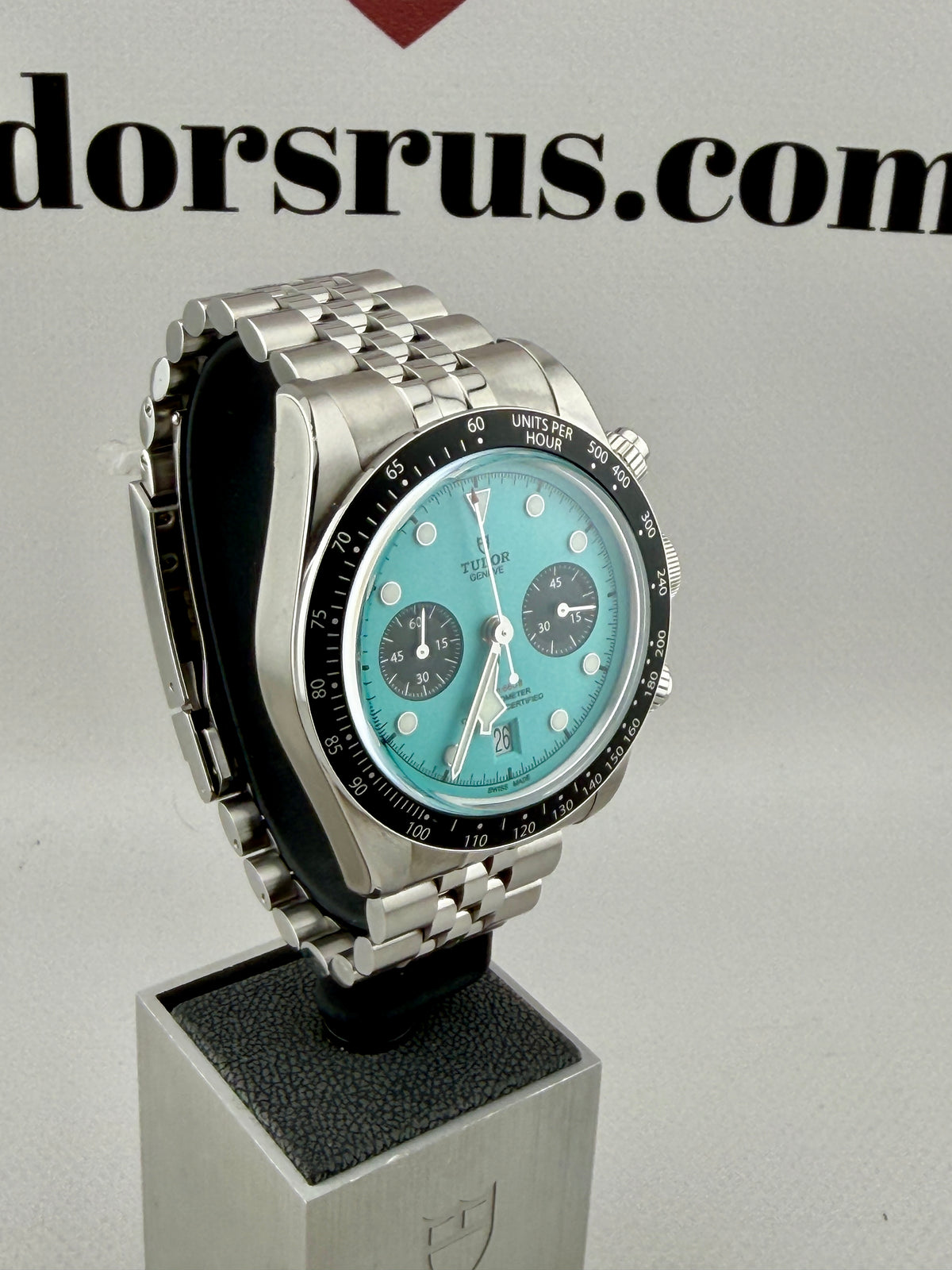 Dec 2025 TUDOR Black Bay Chrono Flamingo + Jubilee 41mm Full Set