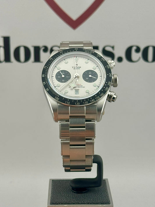UNWORN 2026 TUDOR Black Bay Chrono Panda + T-Fit Clasp 41mm
