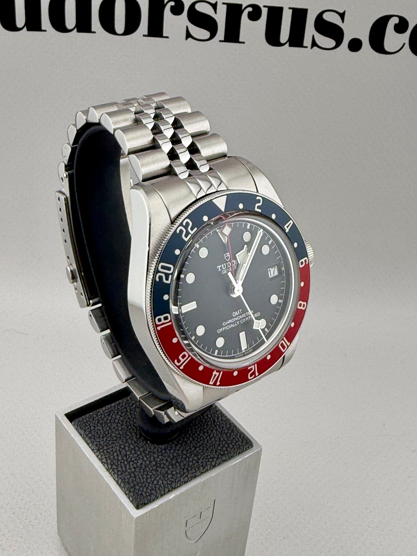 TUDOR Black Bay Pepsi GMT 41mm 79830RB Full Set + Uncle Strap