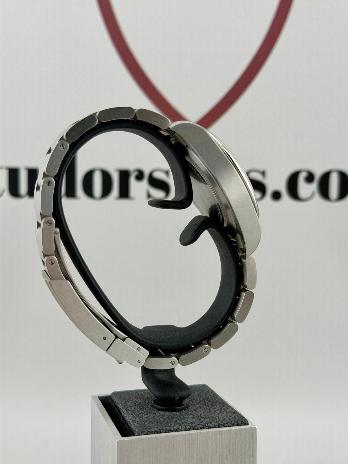 2026 TUDOR Ranger 79930 36mm Dune Dial Full Set Warranty to 2031