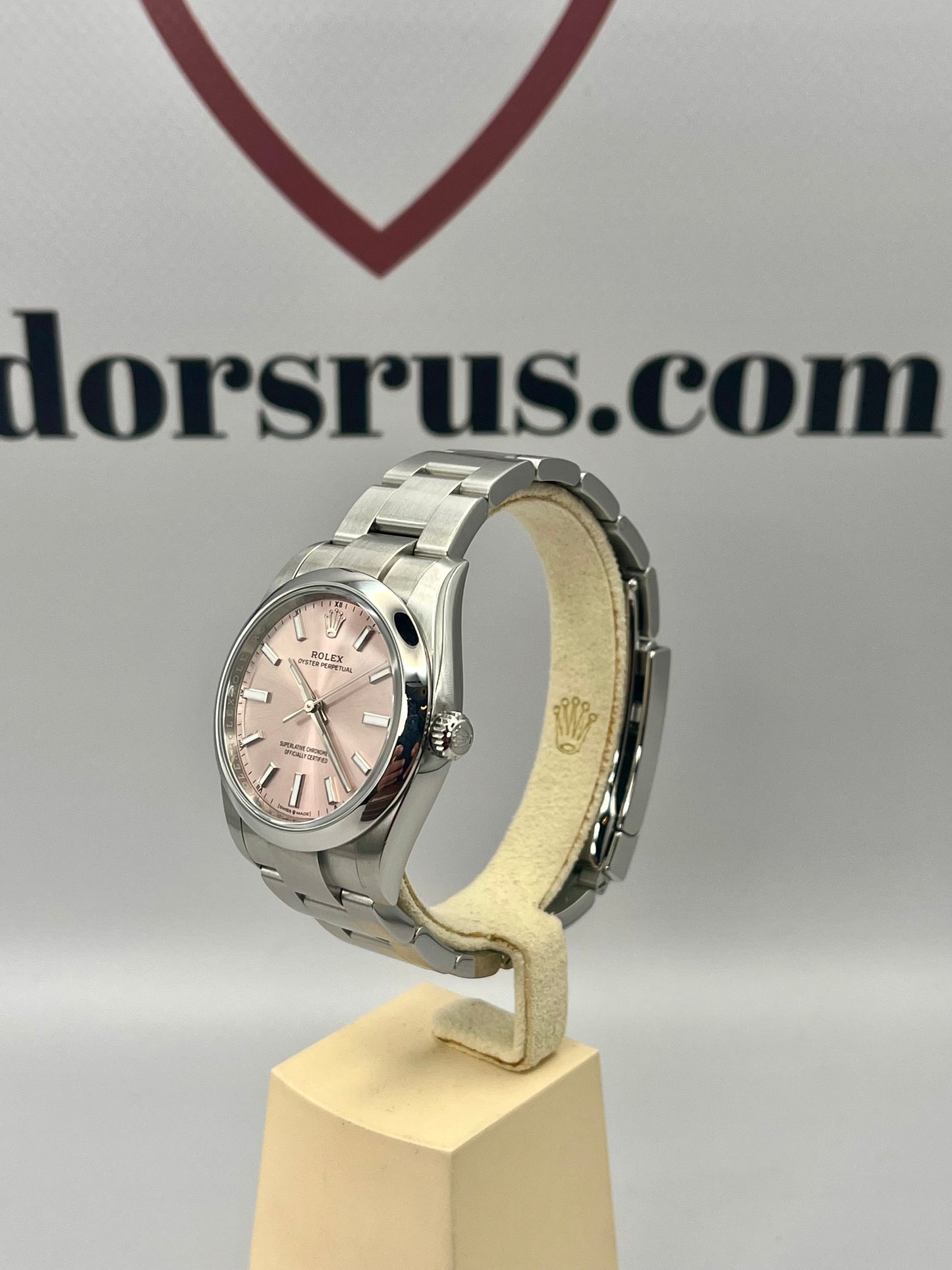 2025 ROLEX Oyster Perpetual Pink Dial - 124200 - 34mm - Full Set